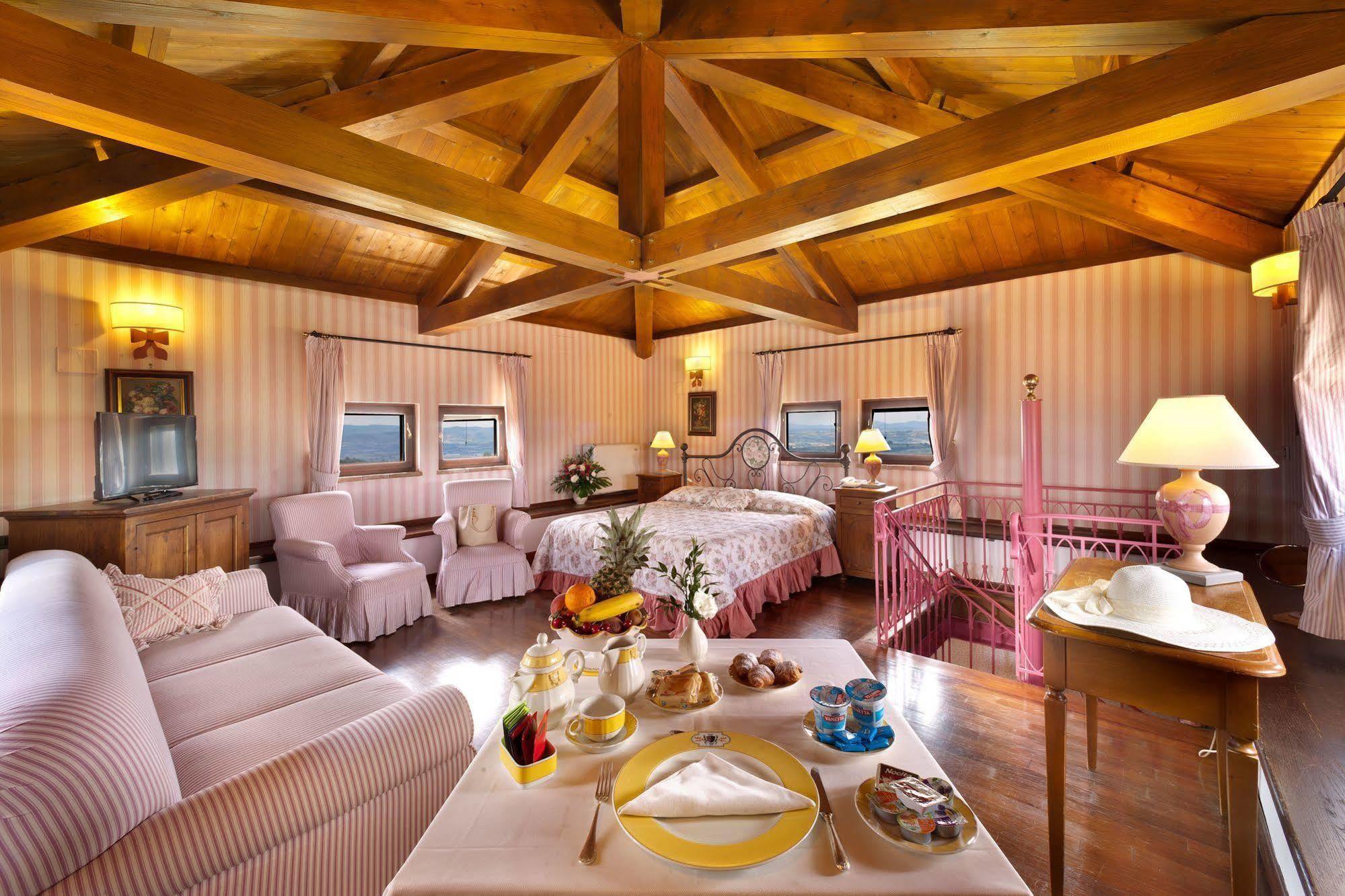 Relais Il Canalicchio Country Resort & Spa Casalalta Luaran gambar